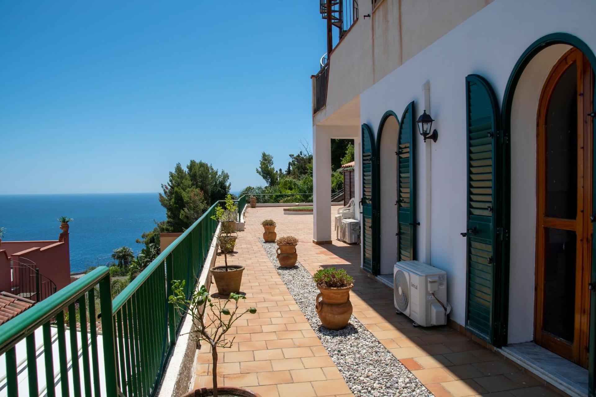 Taormina Holiday Apartment Екстериор снимка